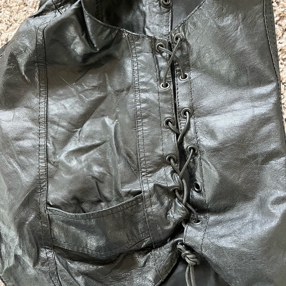 Vintage Hot Leathers Black Leather Vest – Men's XS – Side Lace-Up & Snap Front - Picture 7 of 7